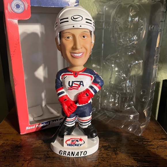 Dobble Bobbles Other - Camine Granato NLF Hockey Bobblehead. With box. Hand painted. Dobble bobbles.